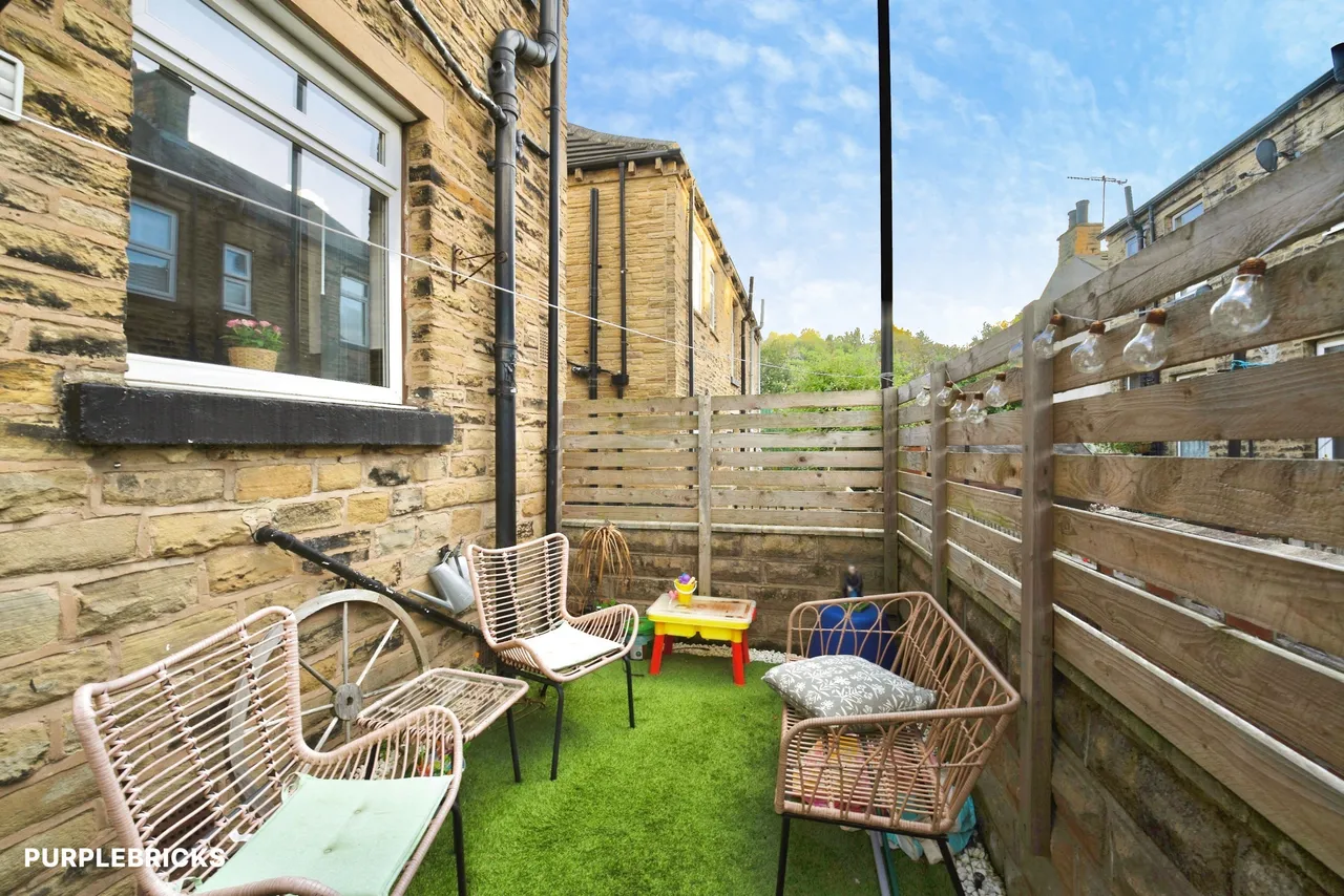 Wood Vine Street, Pudsey, LS28, photo 19