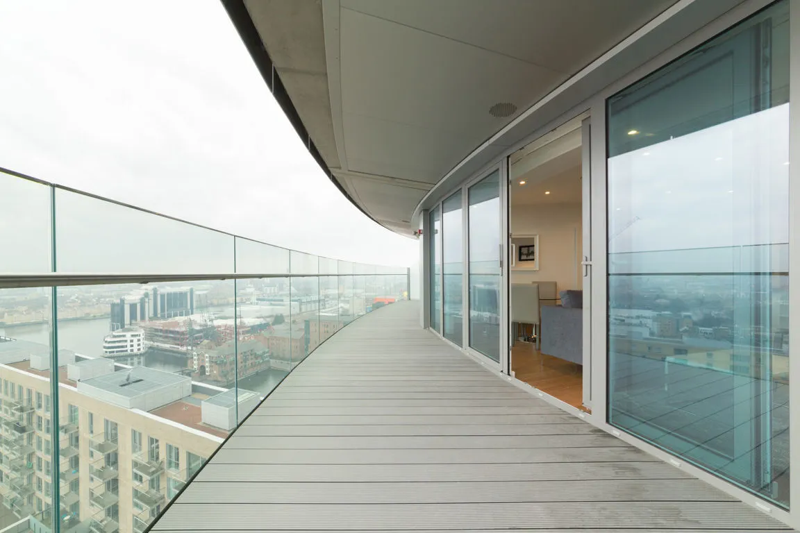 Crossharbour Plaza, Canary Wharf, photo 10