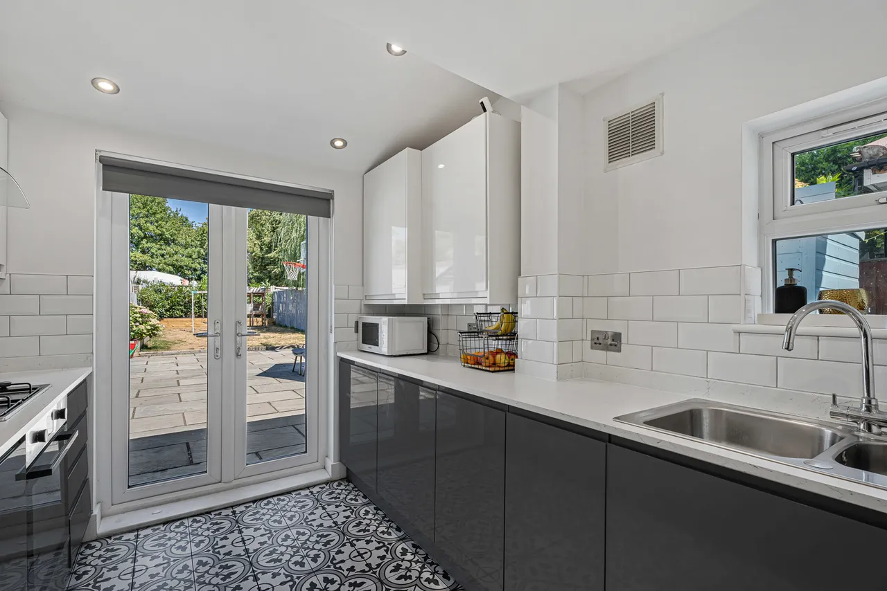 Strode Street, Egham, TW20, photo 14