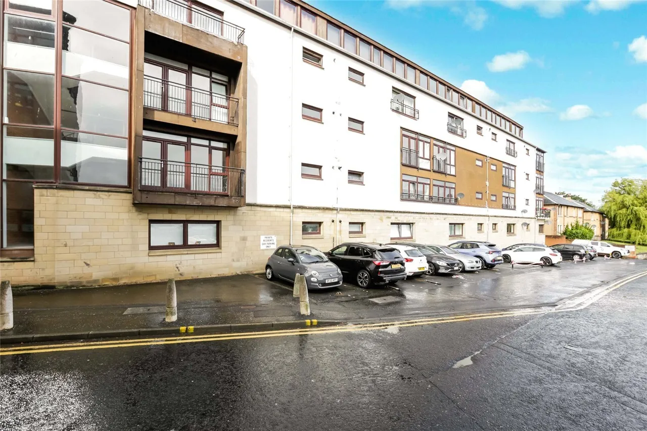 Campbell Close, Hamilton, South Lanarkshire, ML3, photo 21