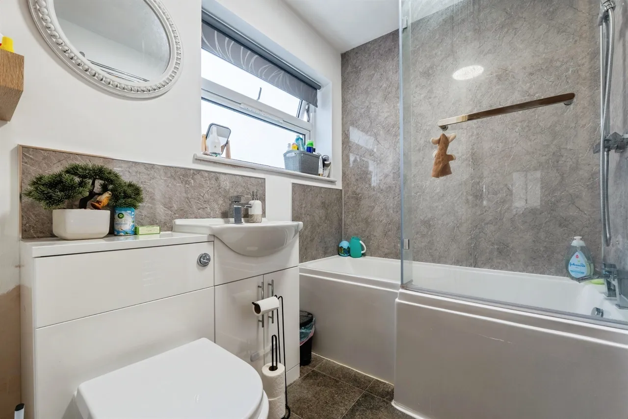 Langmere Road, Watton, Thetford, photo 7