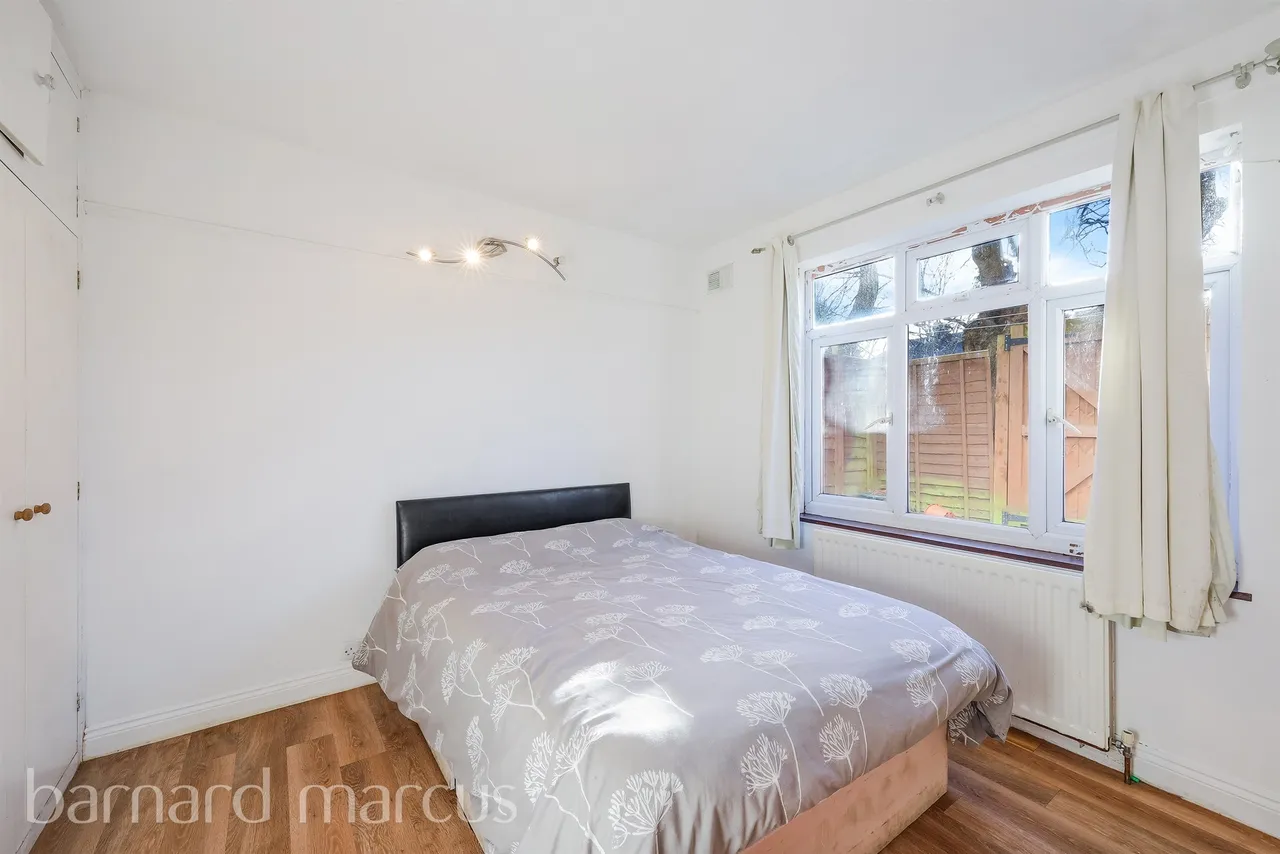 Martin Way, Morden, SM4, photo 7