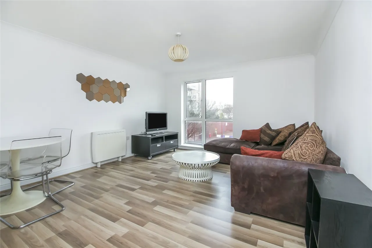 1 bed flat to rent, Candle Street, Stepney, E1