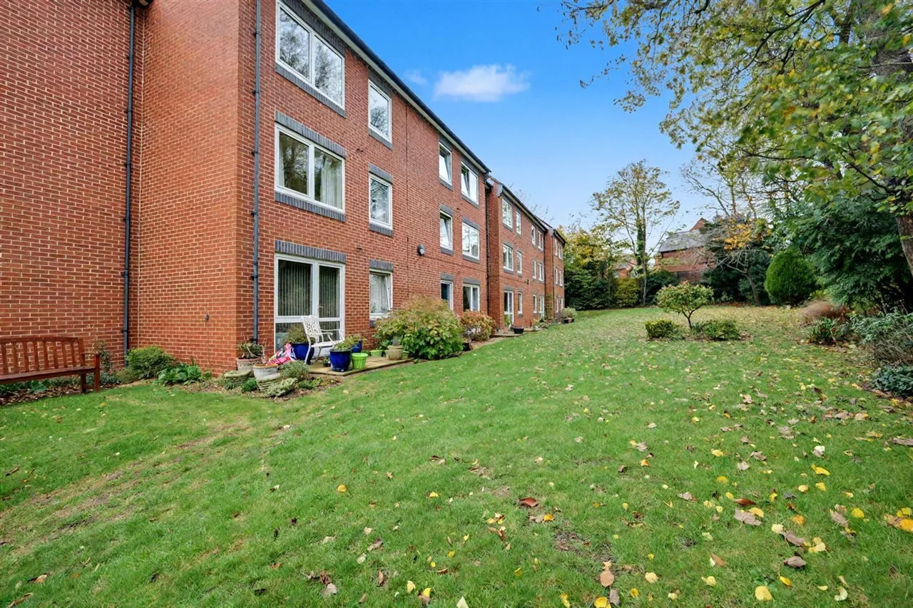Leicester Road, Market Harborough, LE16, photo 13