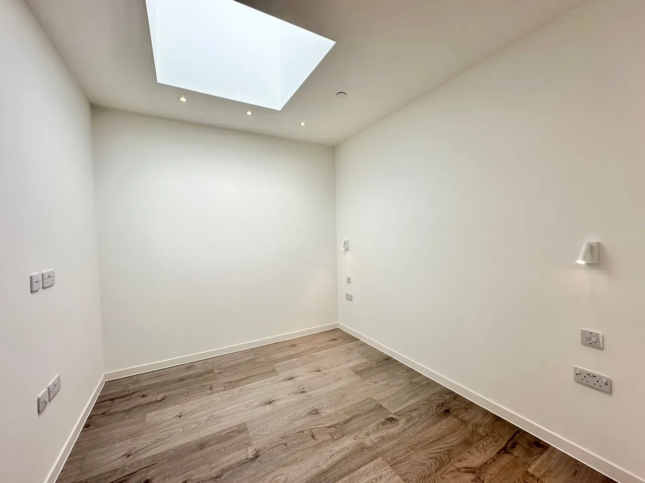 Flat 86, Tempus House, Milton Keynes, 249 Midsummer Boulevard, MK9 1FQ, photo 6