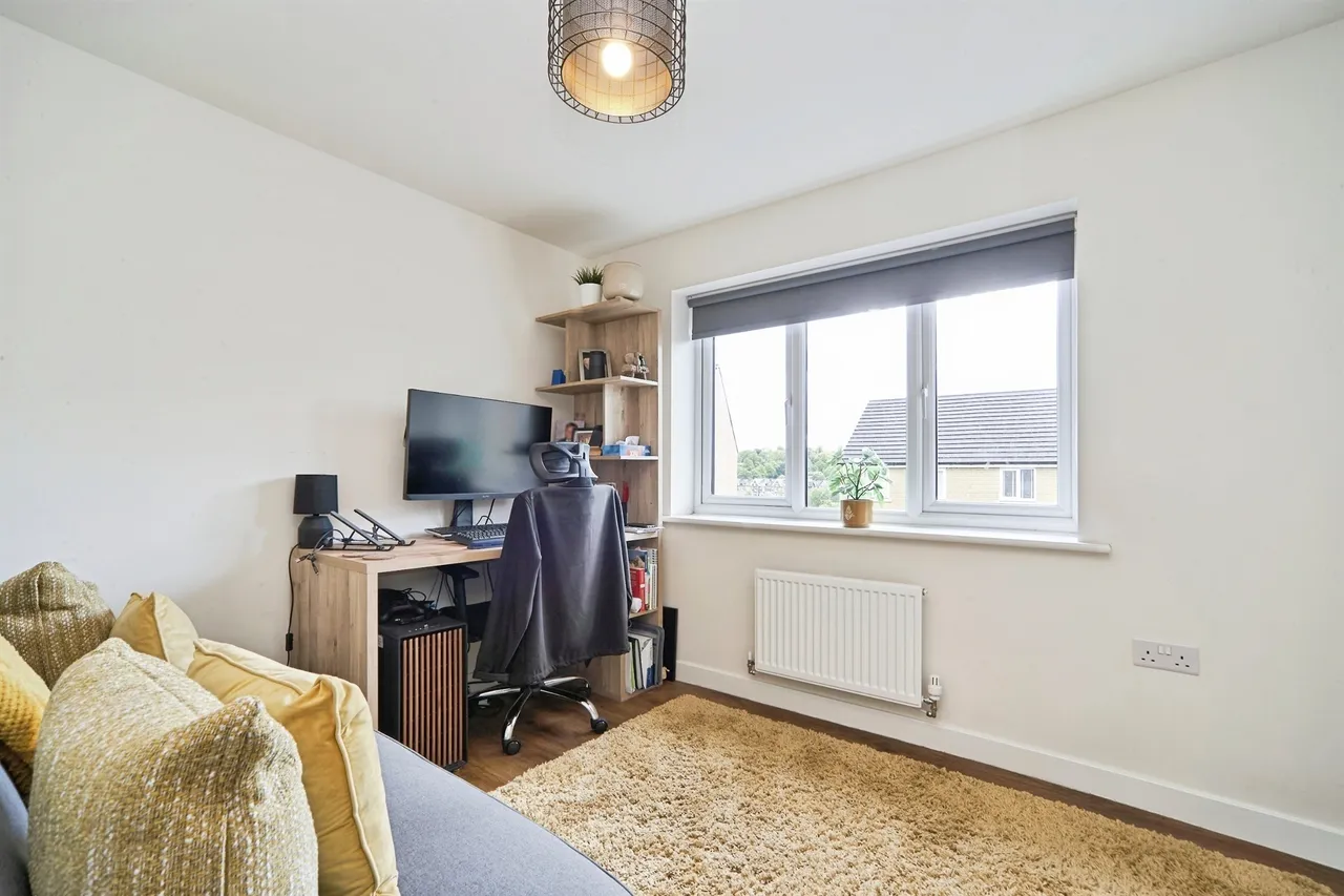 Poplars Park Avenue, BRADFORD, photo 10