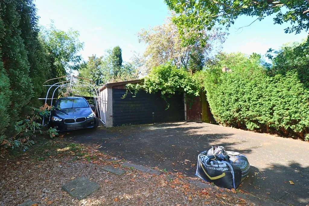 Leighswood Avenue, Aldridge, WS9, photo 26