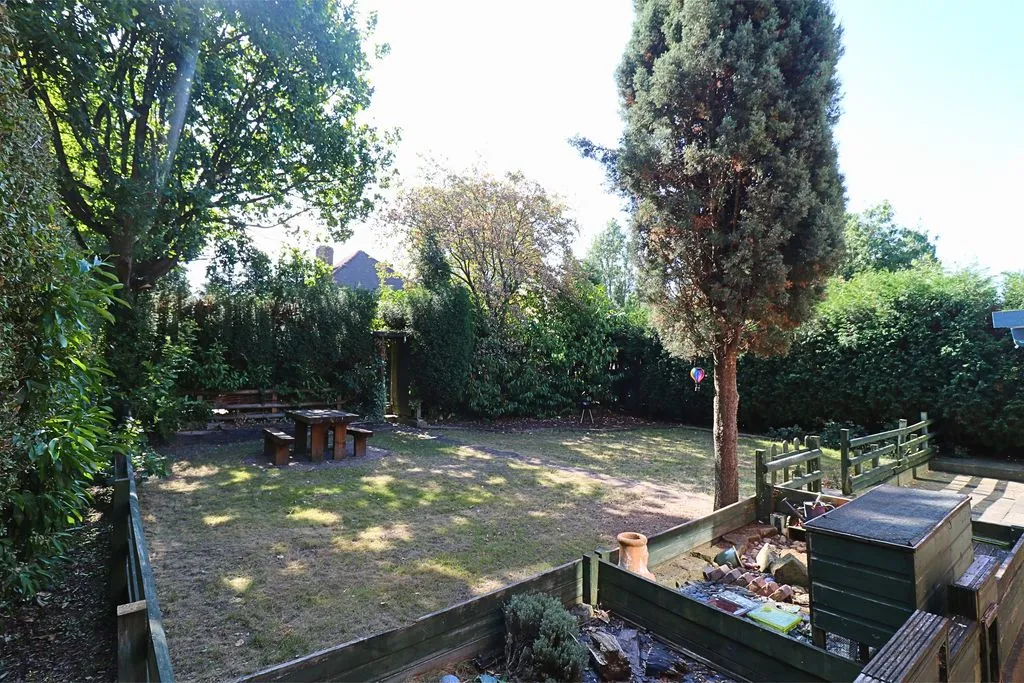 Leighswood Avenue, Aldridge, WS9, photo 29