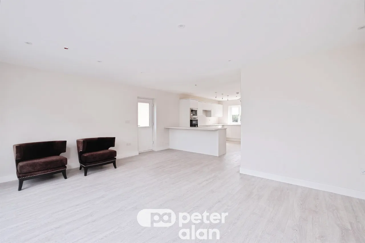 Five Locks Road, Cwmbran, NP44, photo 3