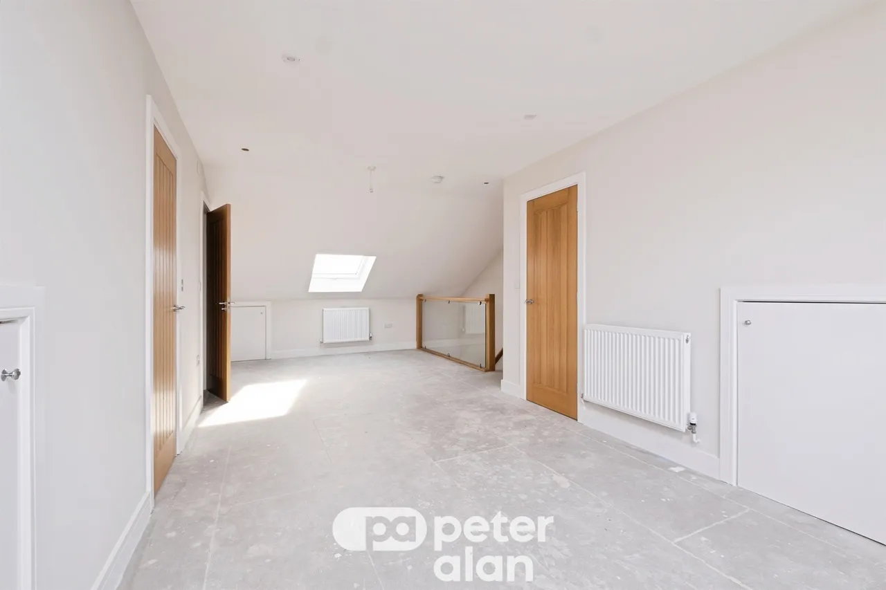 Five Locks Road, Cwmbran, NP44, photo 8