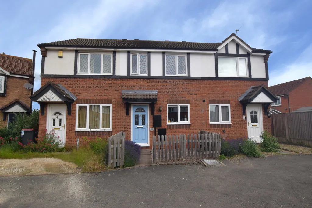 2 bed house for sale, Swift Gate, Shawbirch, TF1