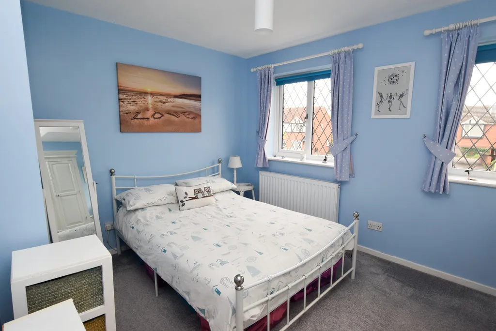 Swift Gate, Shawbirch, TF1, photo 10