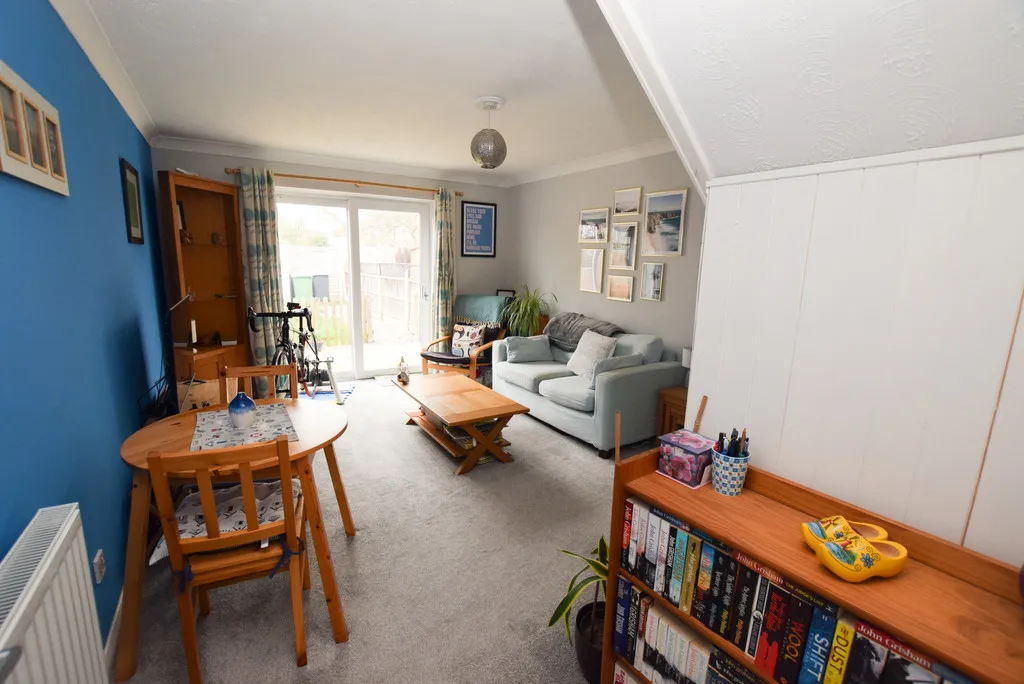 Swift Gate, Shawbirch, TF1, photo 8
