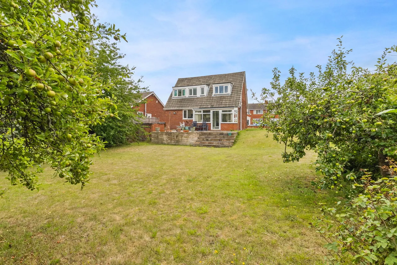 Ashgap Lane, Normanton, WF6, photo 25