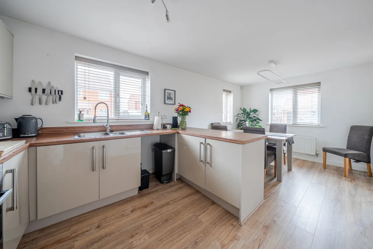 Cornmill Close, Farcet, PE7, photo 4