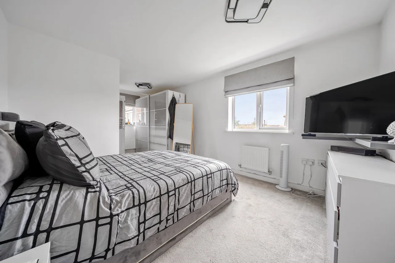 Cornmill Close, Farcet, PE7, photo 12