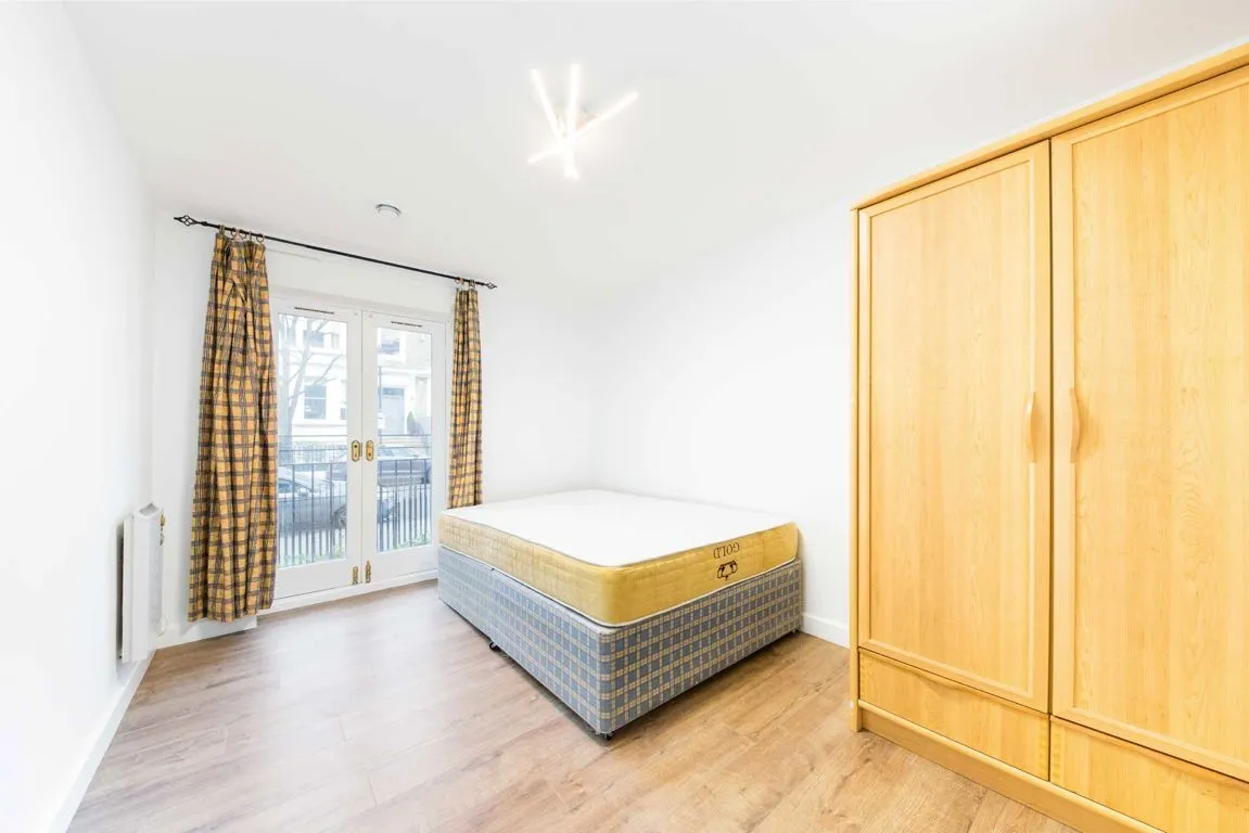 Russell Road, W14, photo 5
