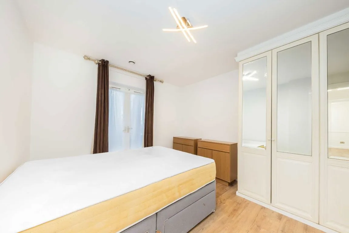 Russell Road, W14, photo 6