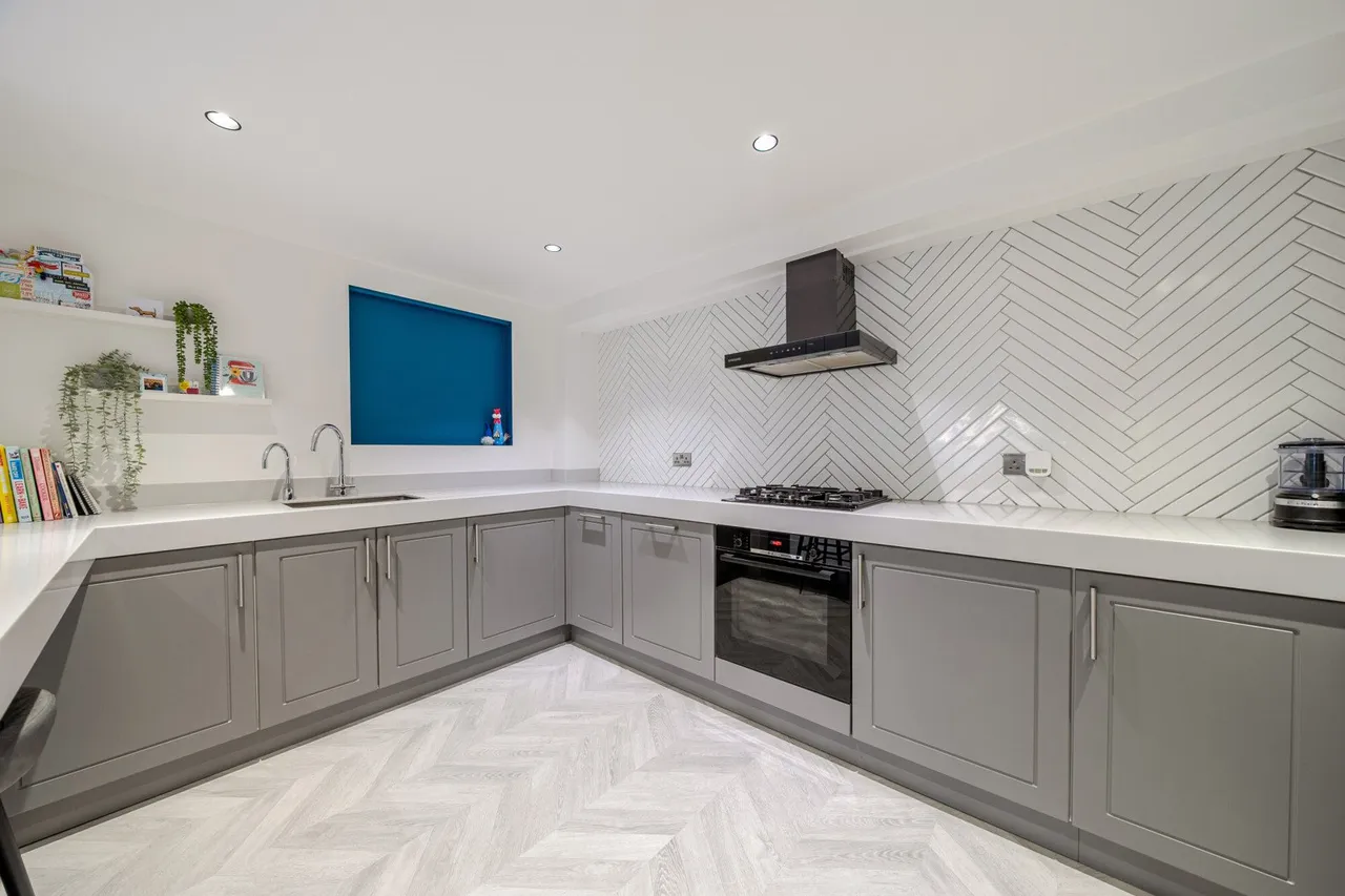 Rowanwood Avenue, DA15, photo 6