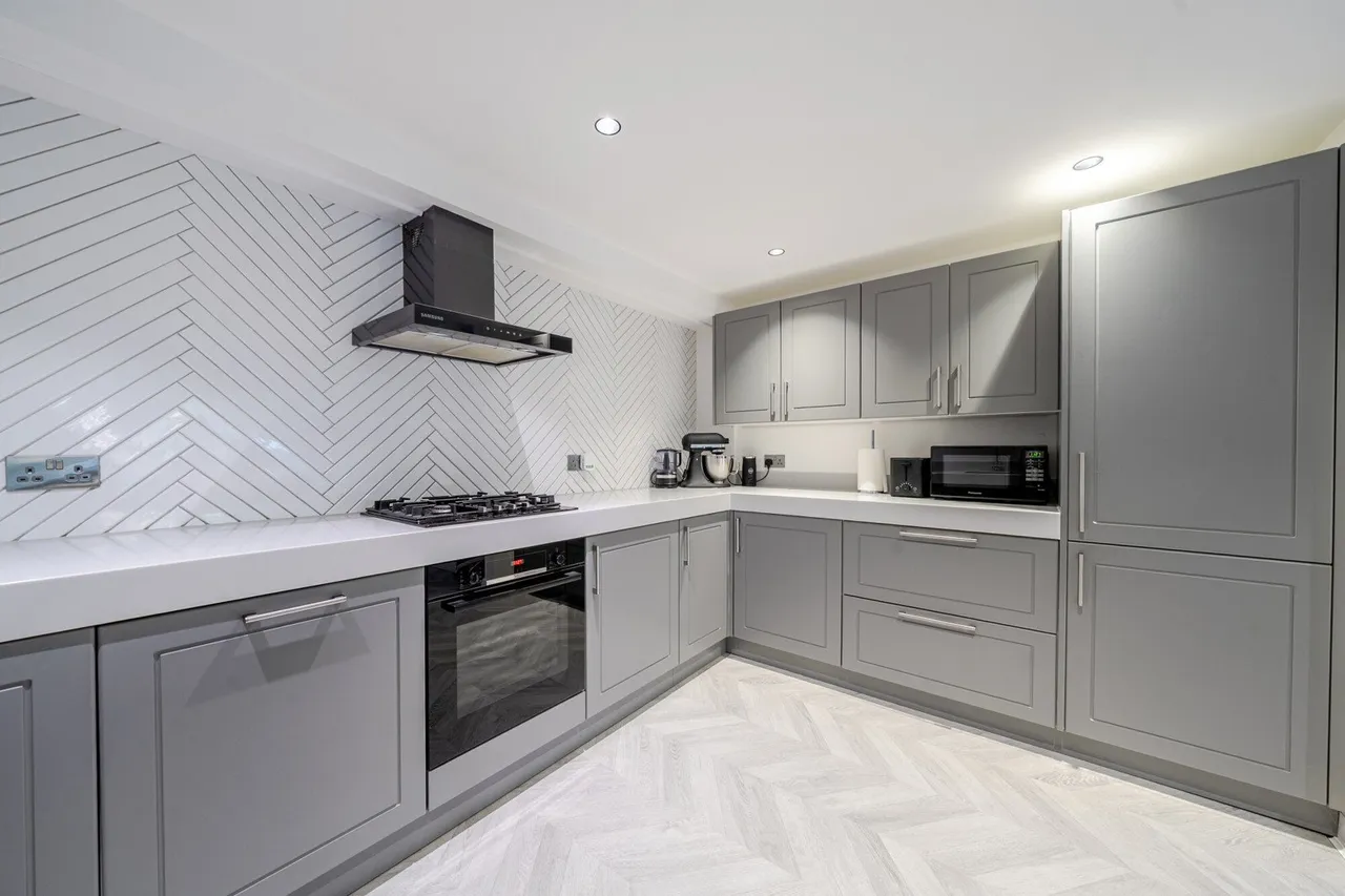 Rowanwood Avenue, DA15, photo 12
