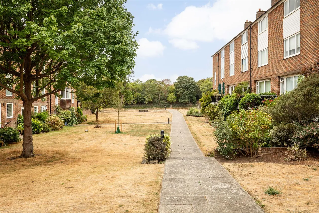 Hartington Road, London, W4, photo 13