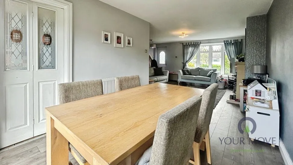 Alandale Drive, Royton, Greater Manchester, OL2, photo 3
