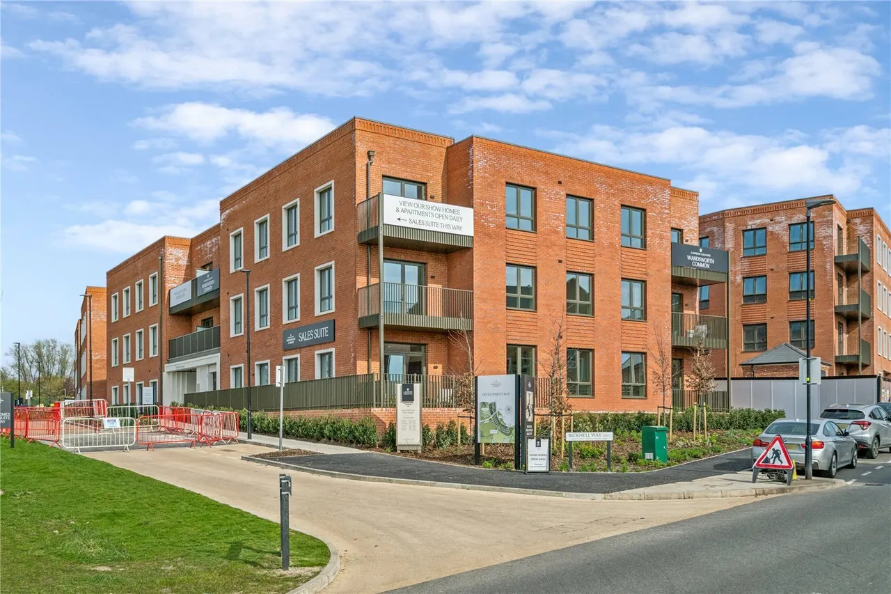 London Square, Bicknell Way, SW17, photo 8