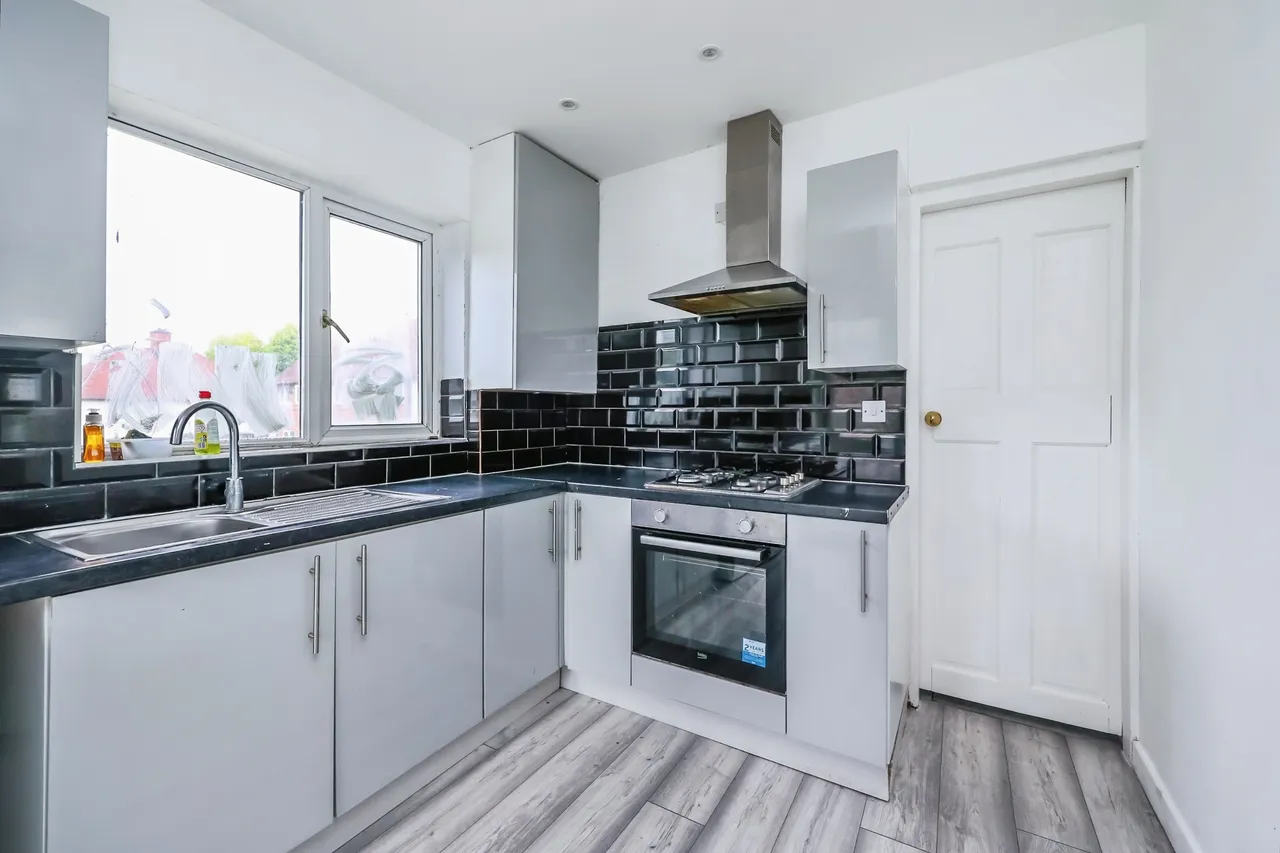 Tiverton Close, Nottingham, NG8, photo 14