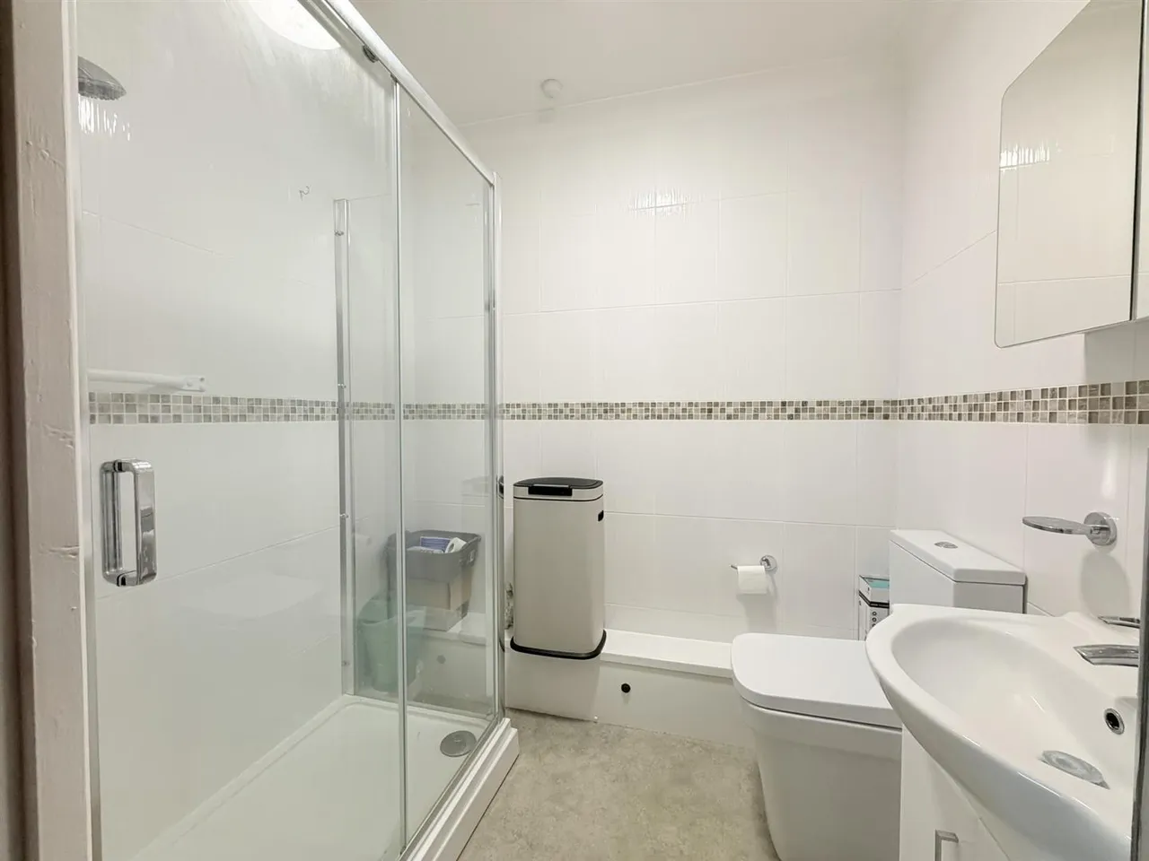 Sutton Road, Seaford, photo 6