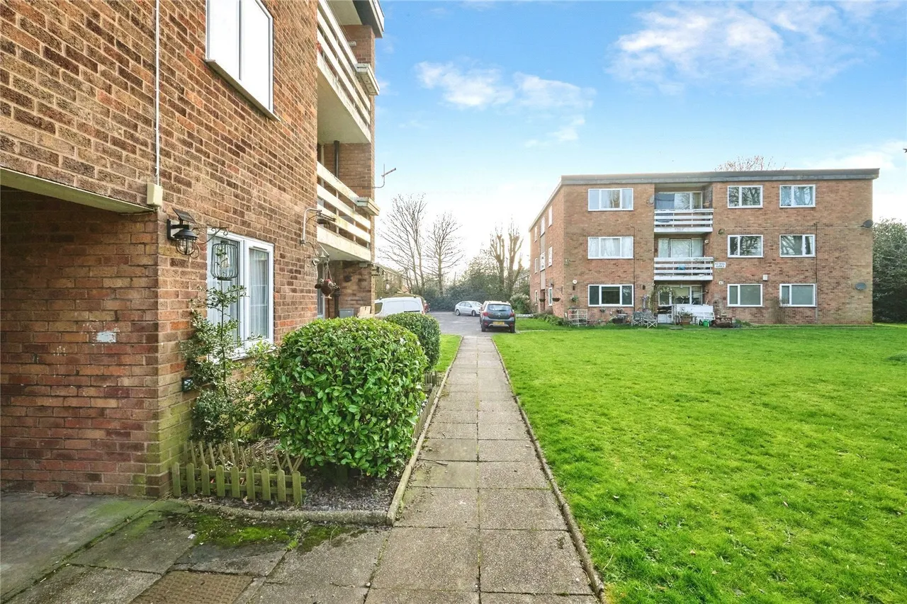 Kingsbury Road, Erdington, B24, photo 17