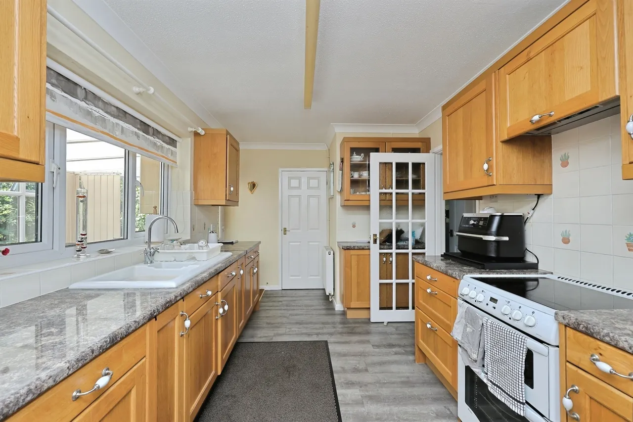 Cathedral Drive, North Elmham, Dereham, photo 4