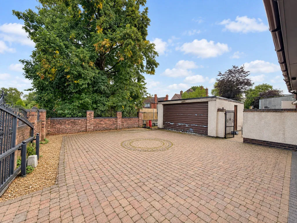 Walsall Road, Great Wyrley, WS6, photo 20