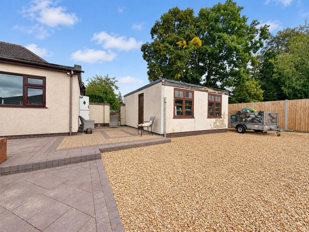 Walsall Road, Great Wyrley, WS6, photo 17