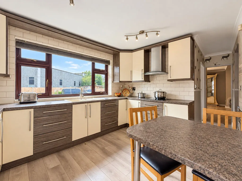 Walsall Road, Great Wyrley, WS6, photo 2