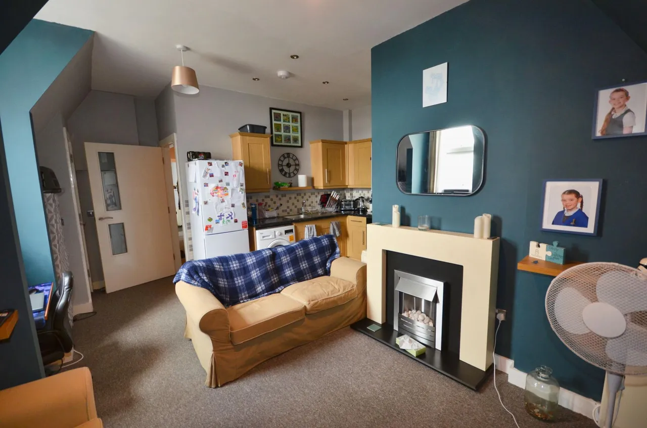 Cobden Street, Kettering, NN16, photo 2