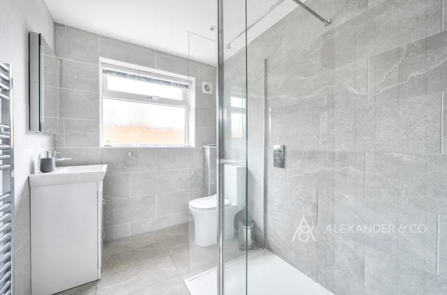 Old Manor Close, Whaddon, MK17, photo 8