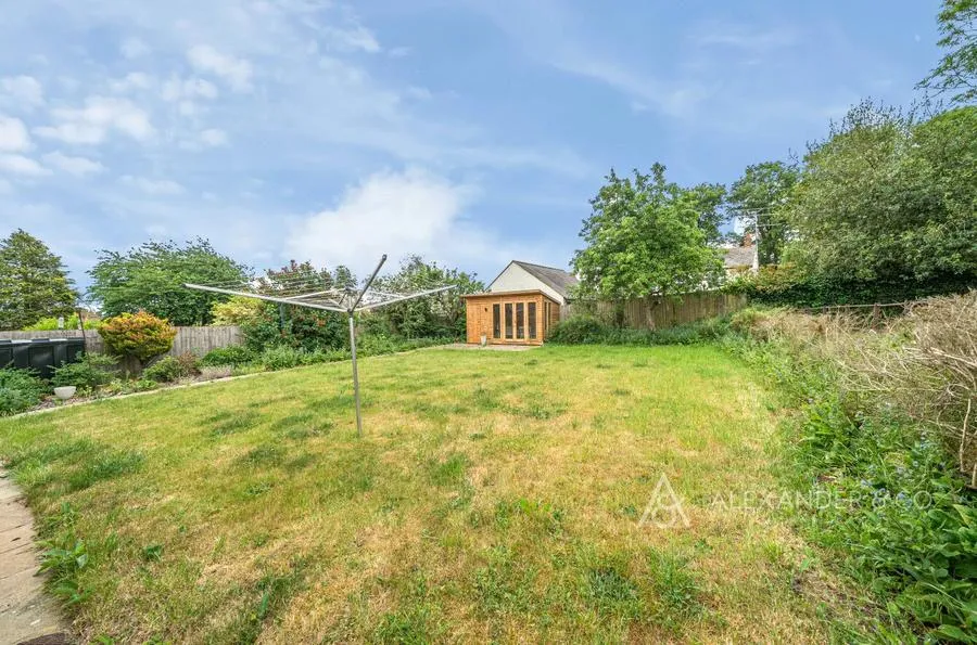 Old Manor Close, Whaddon, MK17, photo 25