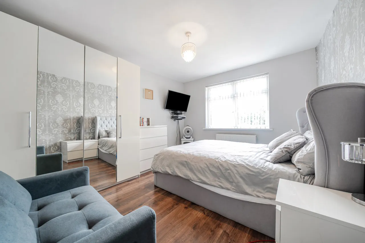Harlington Road, Hillingdon, UB8, photo 9