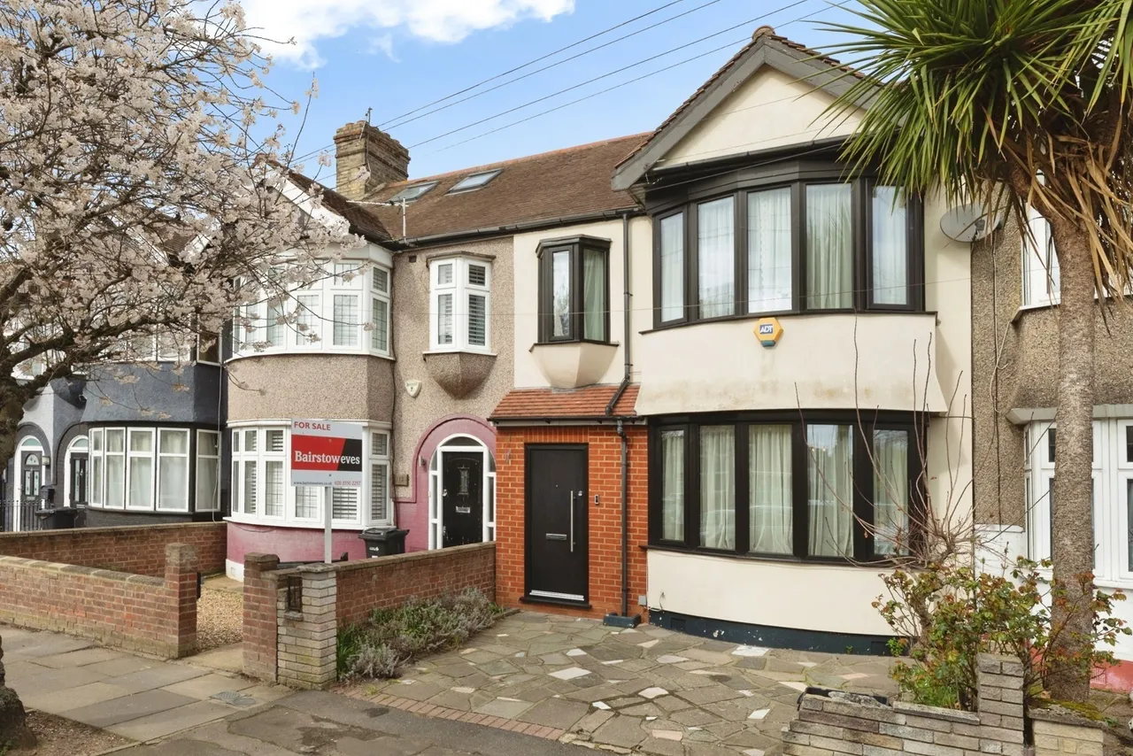 Fairlop Road, ILFORD, Essex, IG6, photo 20