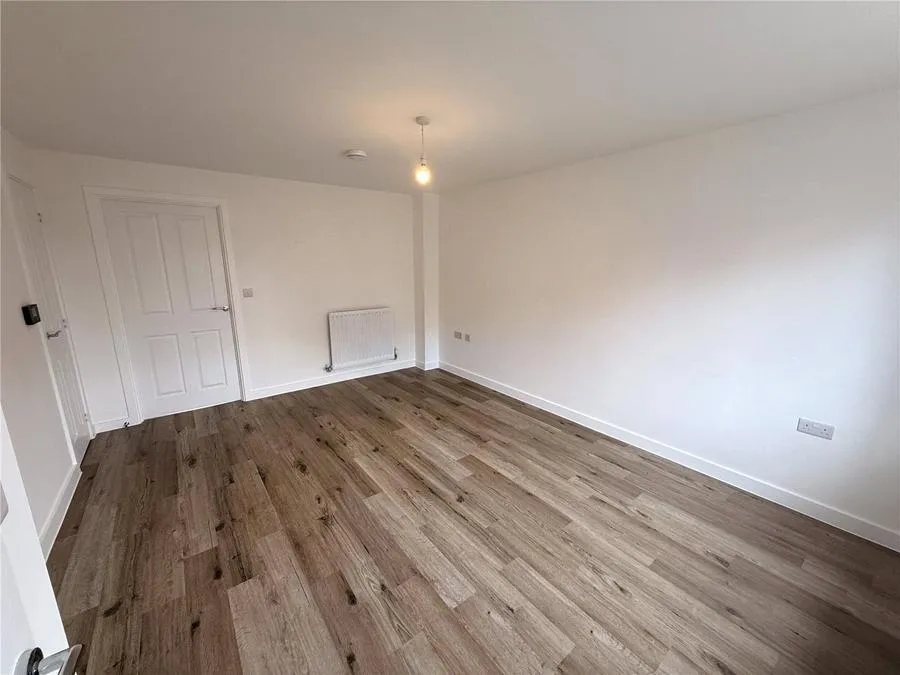 Tillage Road, Wellingborough, NN8, photo 6