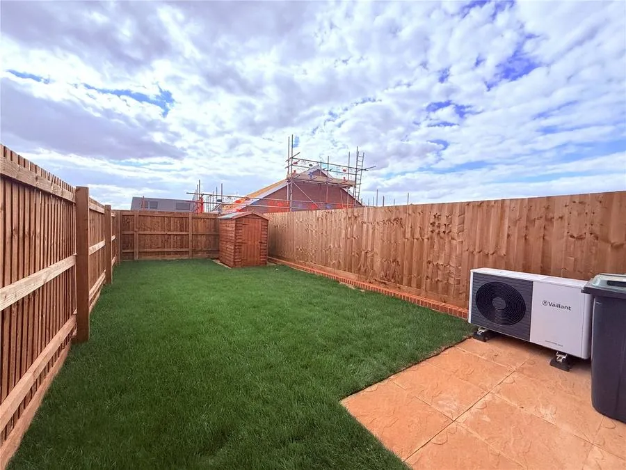 Tillage Road, Wellingborough, NN8, photo 4