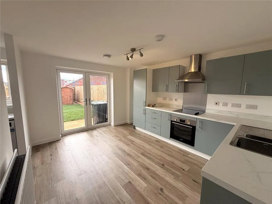 Tillage Road, Wellingborough, NN8, photo 2