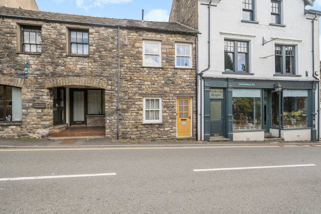 1 bed house for sale, Finkle Street, Sedbergh, LA10