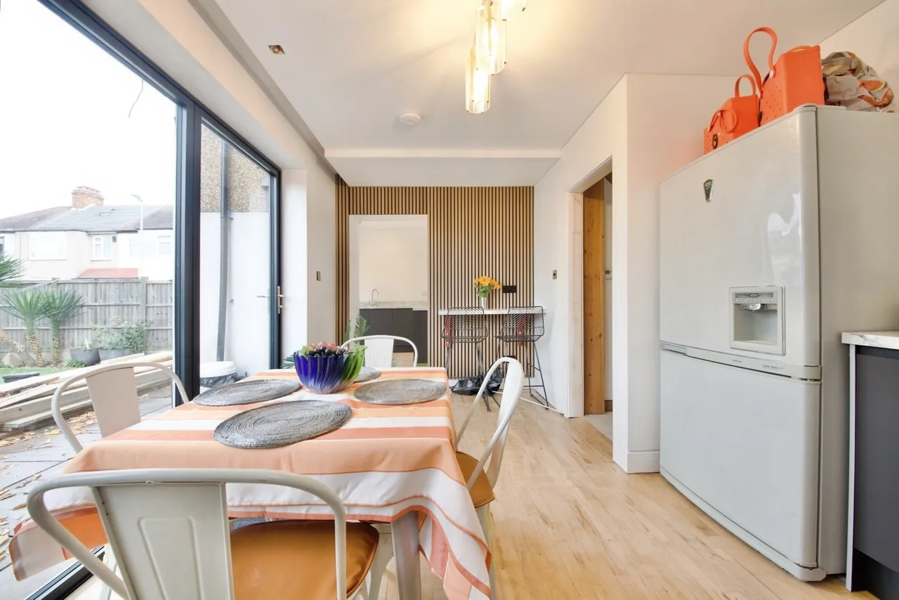 Fordyke Road, DAGENHAM, Essex, RM8, photo 17