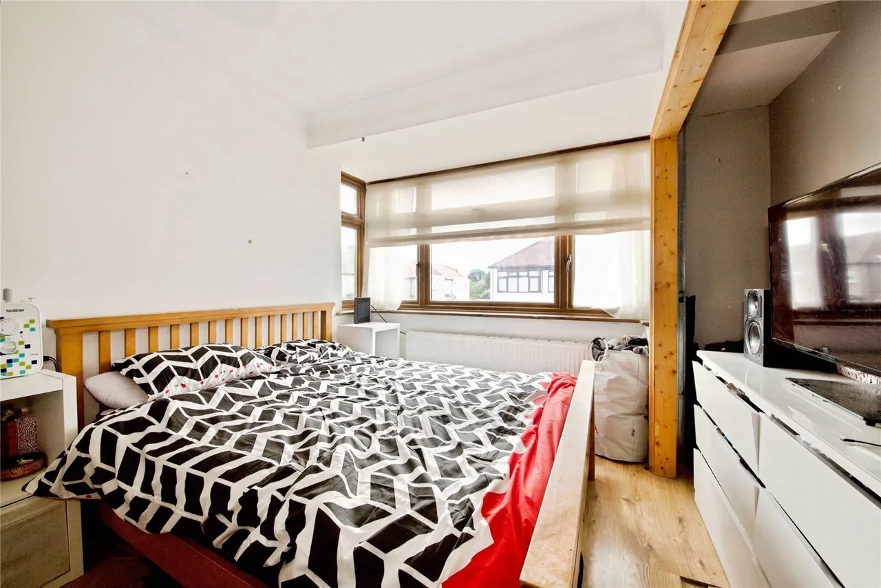 Fordyke Road, DAGENHAM, Essex, RM8, photo 2