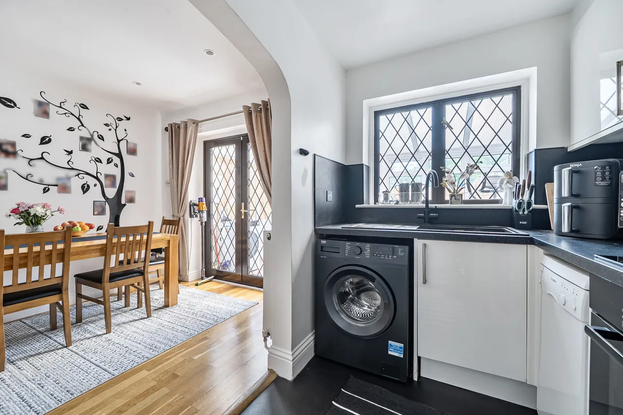 Lindsey Road, Denham, UB9, photo 15