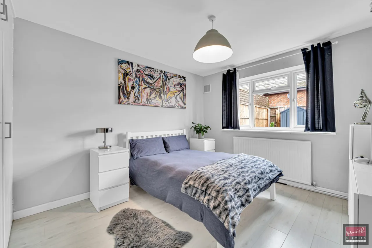 Chesterfield Road, Ashford, TW15, photo 13