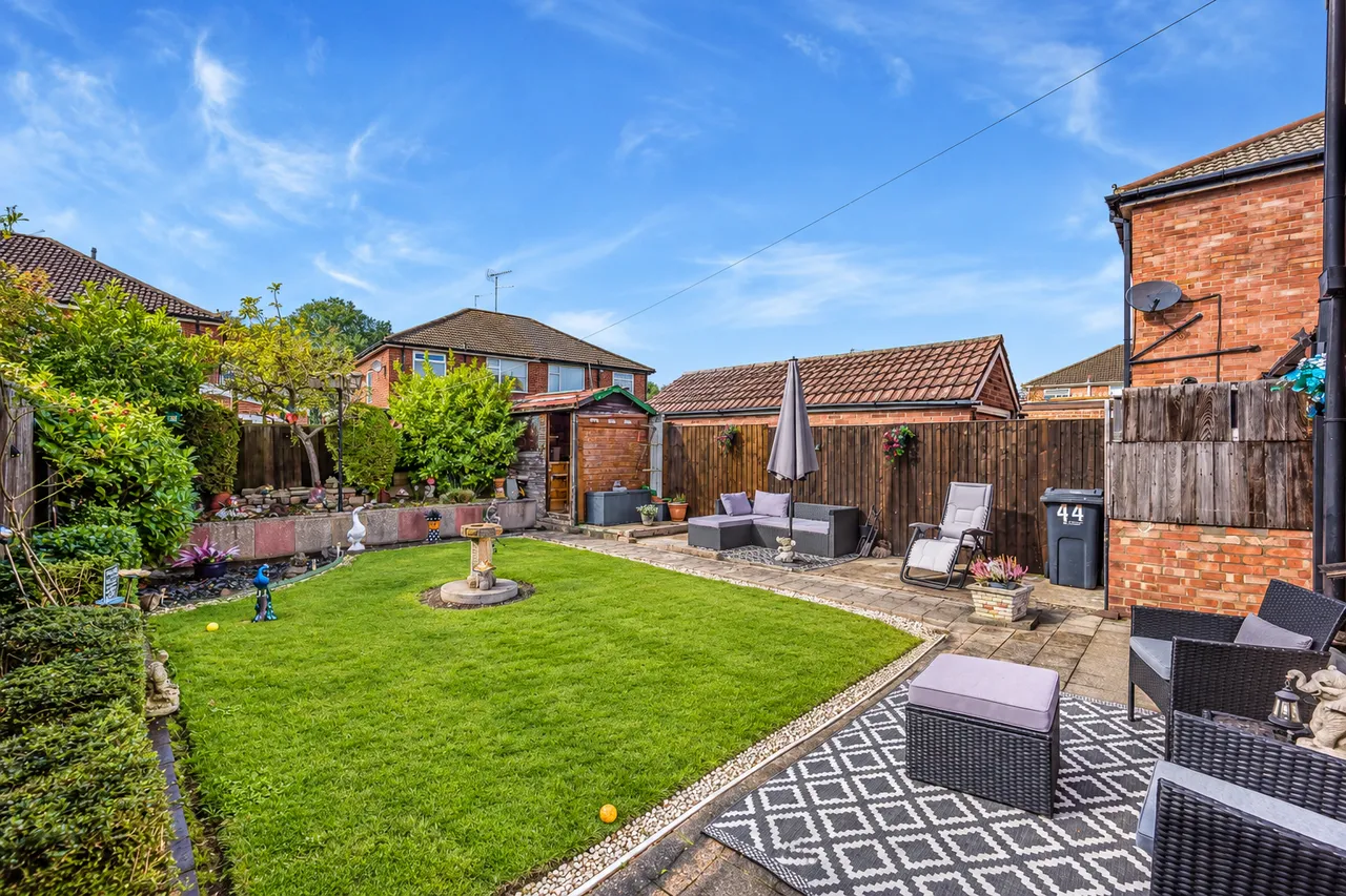 Eddisbury Road, Whitby, CH66, photo 4