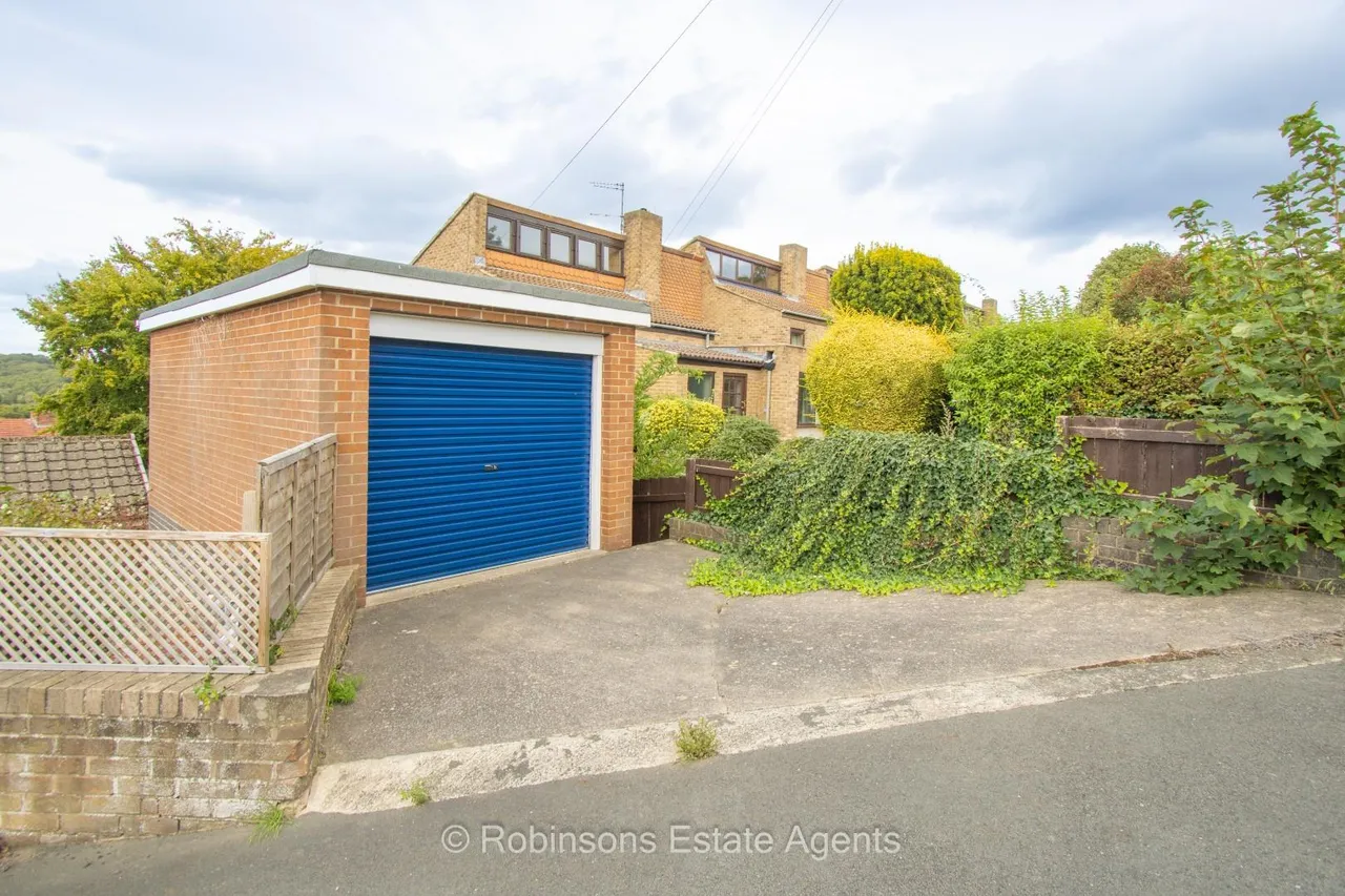 Hillcrest, Claypath, DH1, photo 18