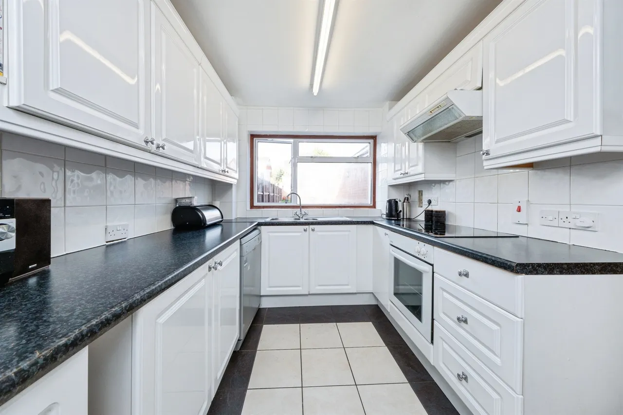 Grange Close, Leighton Buzzard, photo 3